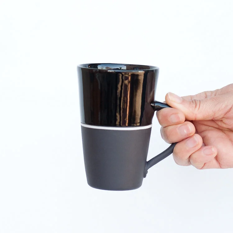 Tall mug - chalk white line